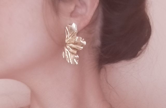 Pendientes dorados de acero inoxidable