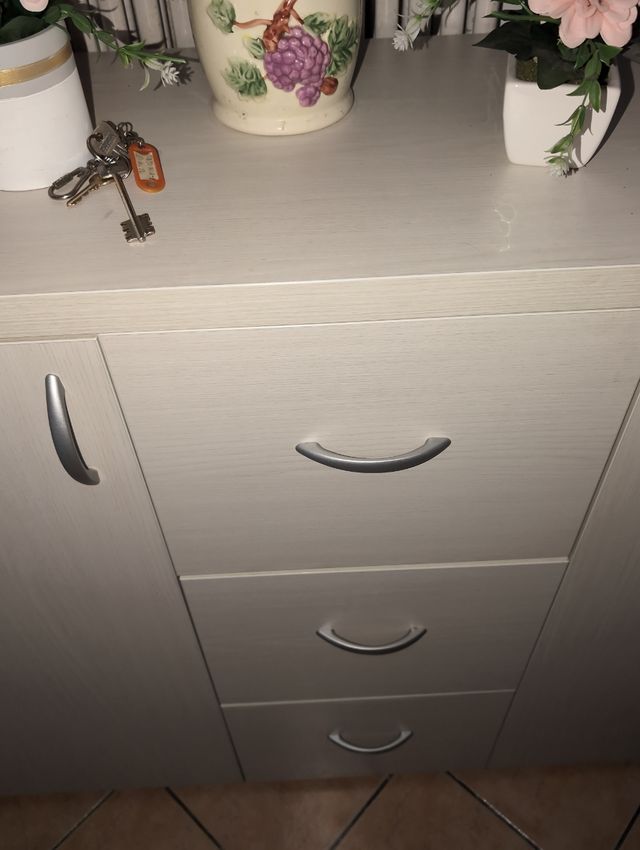 Mobile beige legno-metallo