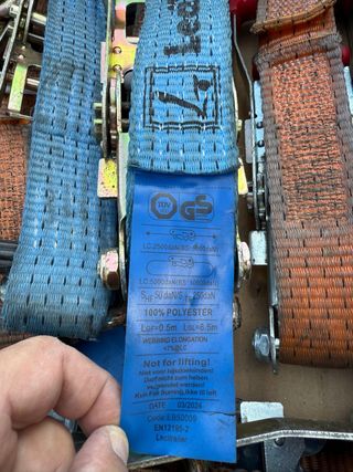 25 cinchas amarre - usadas , regalo 33 cantoneras