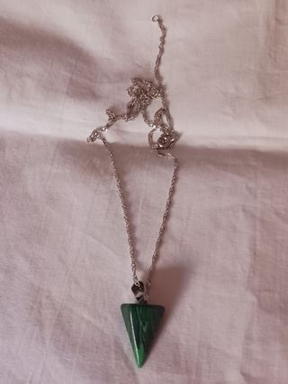 Colgante Malaquita - Plata 925 y anillo negro.