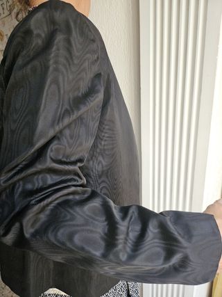 Blusa negra encaje talla M/L