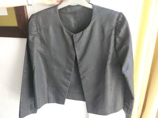 Blusa negra encaje talla M/L
