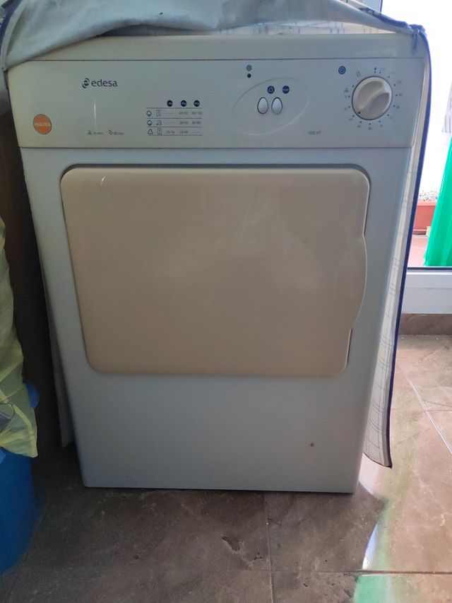 Secadora Edesa practica