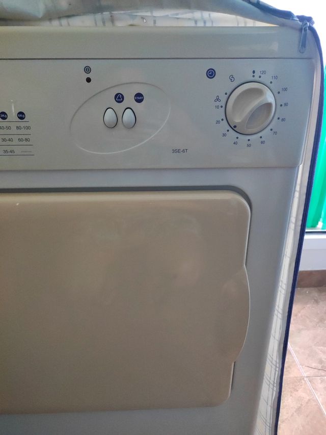 Secadora Edesa practica