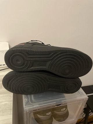 Nike Air Force 1 Supreme negras 46