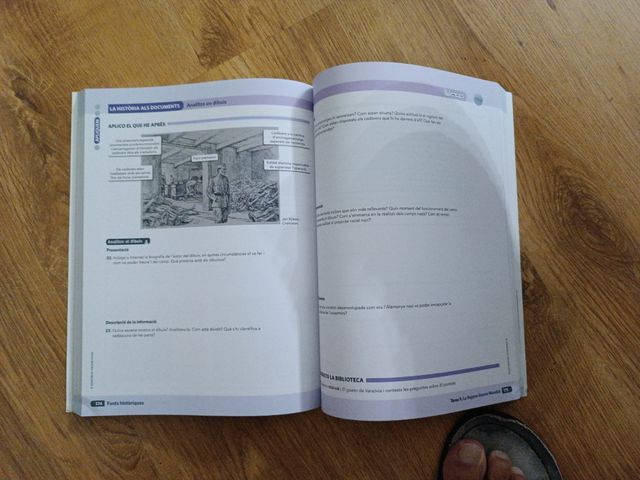 Quadern activitats historia del mon contemporani