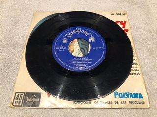 Canta Hayley Mills "Tú a Boston y yo a California"