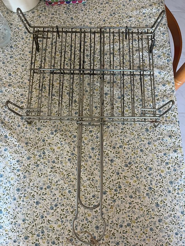 Parrillera metálica - 29x45cm