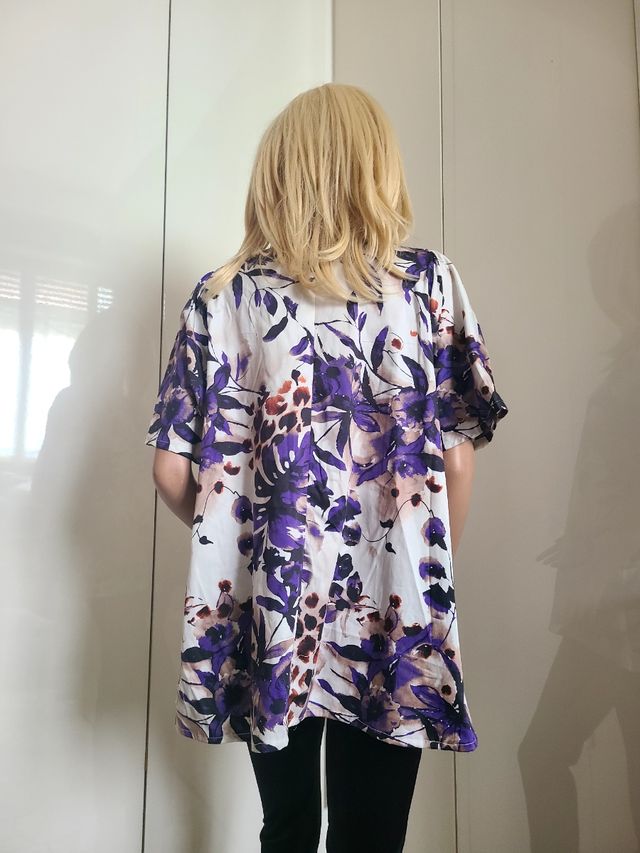Blusa estiva fiori viola-bianco