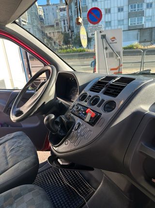 Mercedes-Benz Vito 2000