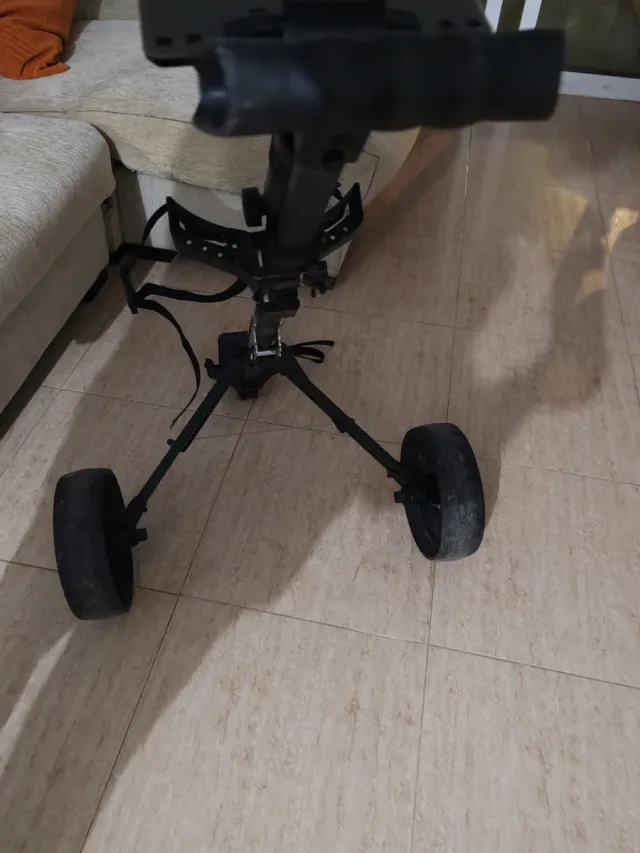 Bolsa golf Dunlop + carro 2 ruedas mas palos mix