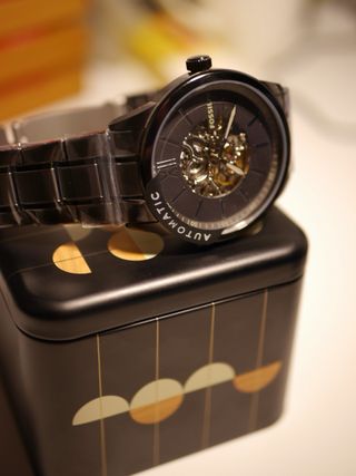 Fossil Automático Negro-Marrón