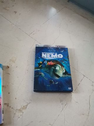 DVDs infantiles: Kung Fu Panda & Buscando a Nemo
