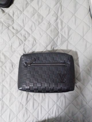 Bandolera Louis Vuitton negra
