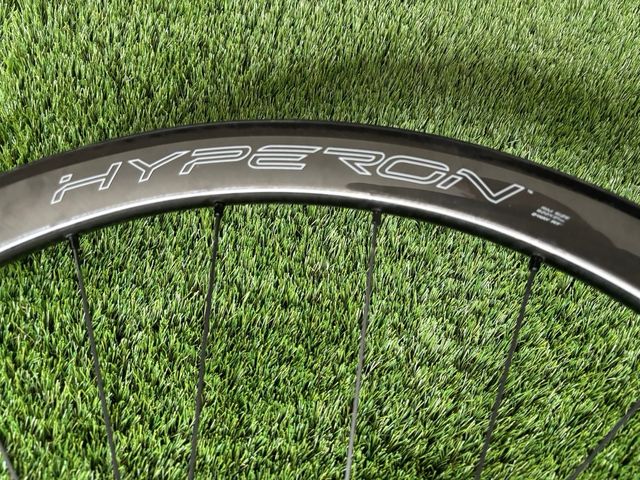 Ruedas carbono Campagnolo Hyperon