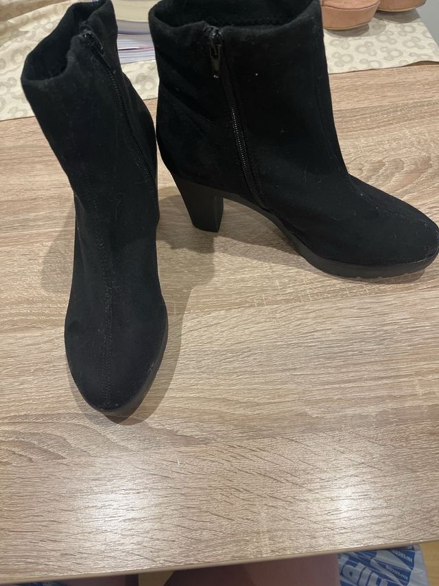 Botines negros tacón - talla 38