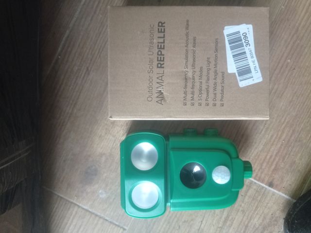 Repelente de animales solar