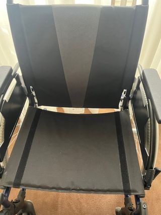 silla de ruedas en perfecto estado ancho de 55cm