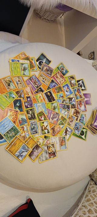 Carte Pokemon - Gioco di Carte Collezionabili