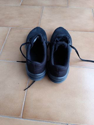 Zapatillas Nike niño - negras
