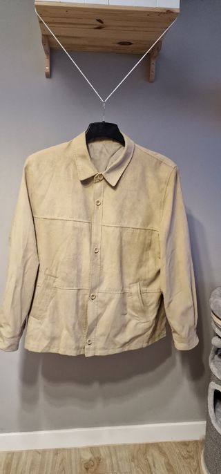 Chaqueta ante beige hombre