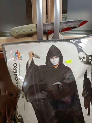 Capa negra niño Halloween