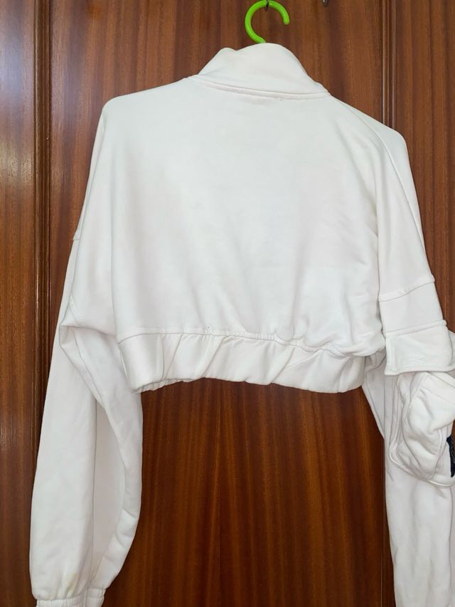 Sudadera blanca corta