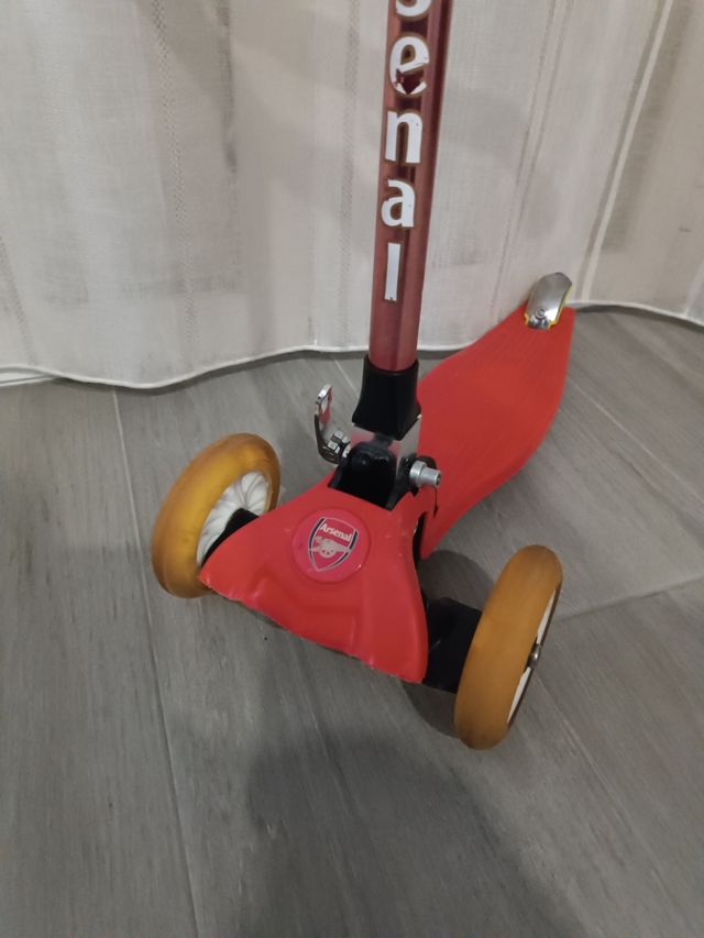 Patinete Infantil Arsenal 3 Ruedas