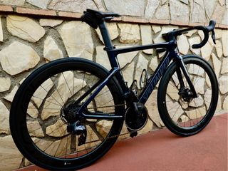 SPEZIALIZED VENGUE ORIGINAL. SRAMM FORZE