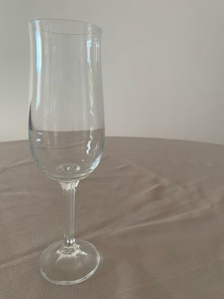 Juego de 44 copas de cristal