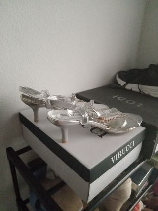 Sandalias Mujer, plateadas con pedrería