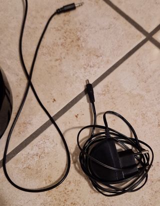 Cuffie Wireless con Base Ricarica