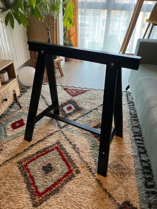 Caballete IKEA - Madera Negra
