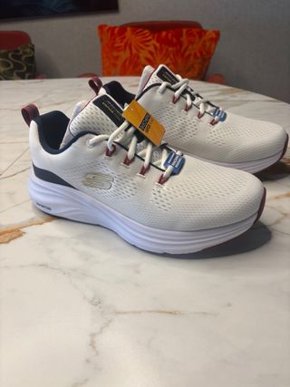 Zapatillas SKECHERS Vapor Foam - 43