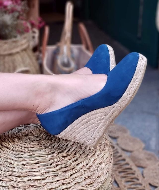 Alpargatas azul marino salón