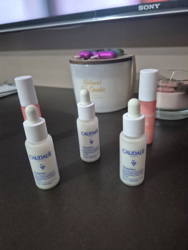 3 Caudalie Vinoperfect + 2 Vinosource