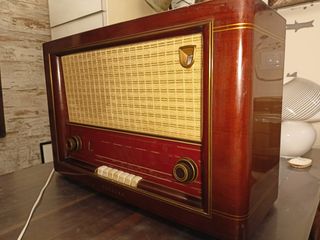 Radio antigua Philips BX643A (1955) IMPECABLE