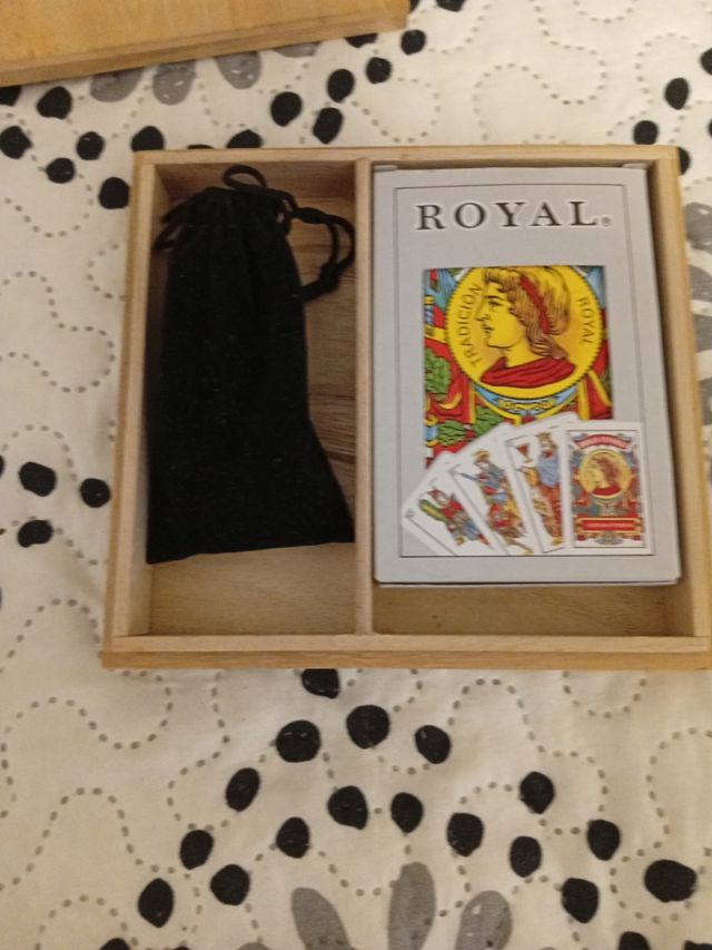 Baraja Española Royal + 20 Chapas