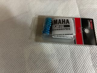 Tappi valvole pneumatici Yamaha blu in ergal