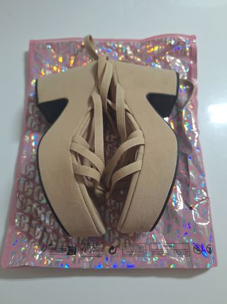 Sandalias Cuccoo