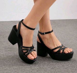 Sandalias Cuccoo