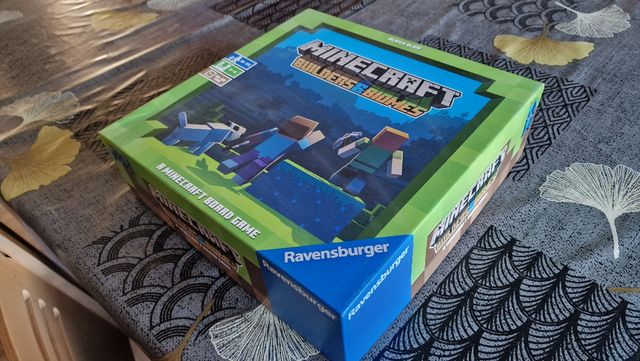 Minecraft Builders & Biomes