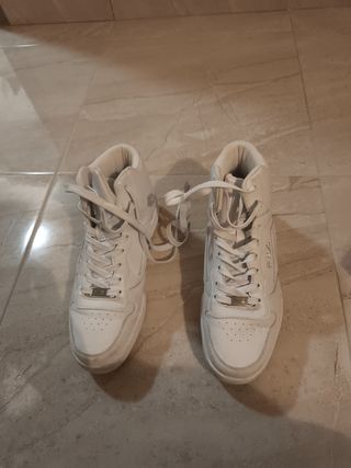Zapatillas Fila blancas altas