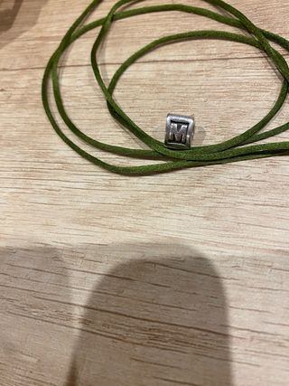 Charm Pandora letra M plata