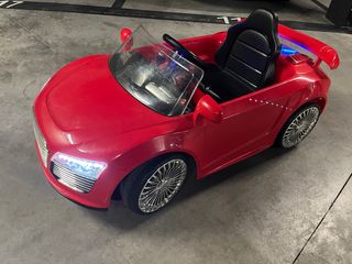 Coche eléctrico infantil Audi R8