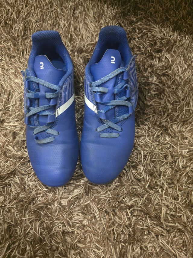 Chuteiras Decathlon - Tam. 34