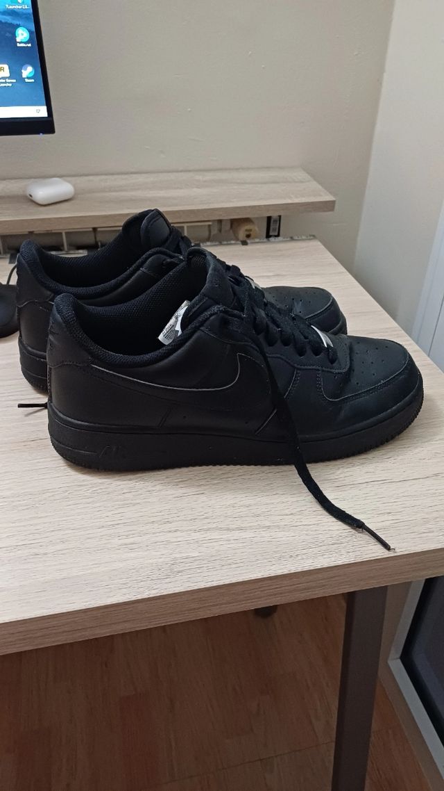 Nike Air Force 1 negras - Talla 43