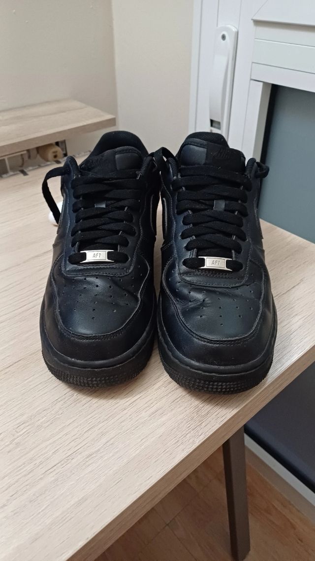 Nike Air Force 1 negras - Talla 43