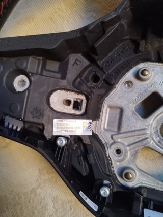 Volante BMW pelle cuciture rosse