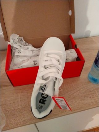 Zapatillas roly blancas - Talla 38